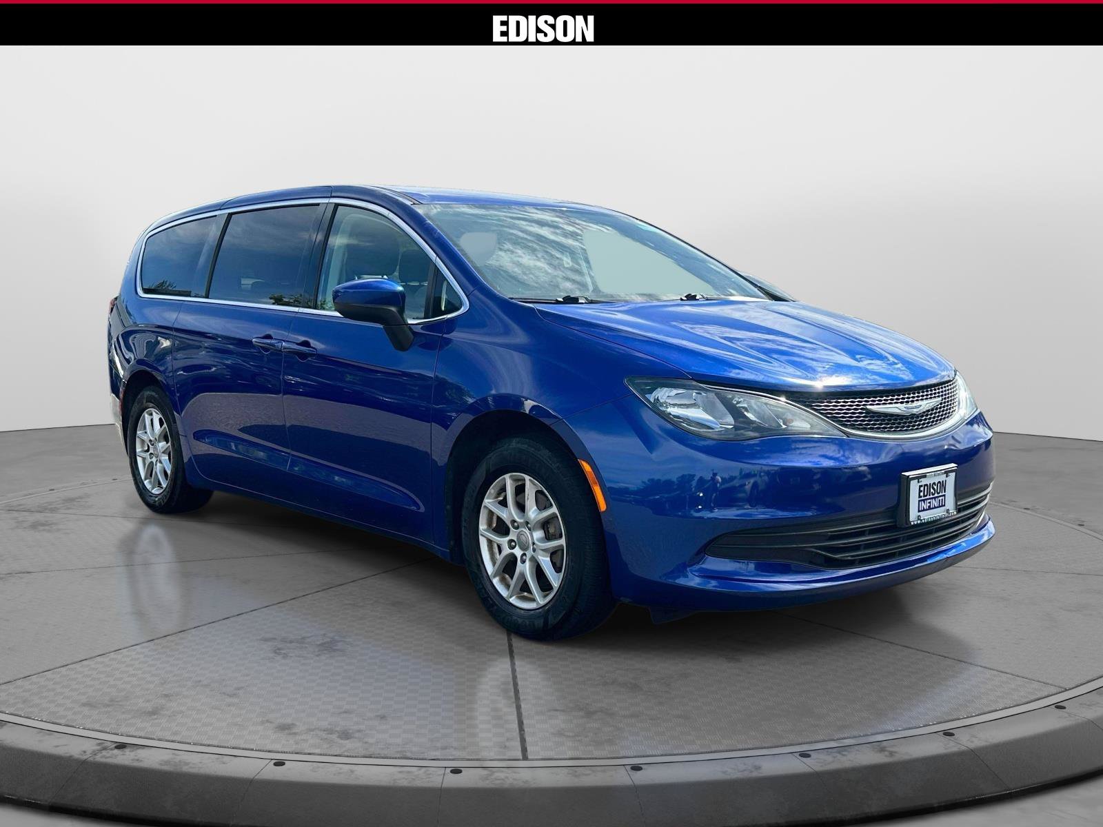 Used 2019 Chrysler Pacifica LX