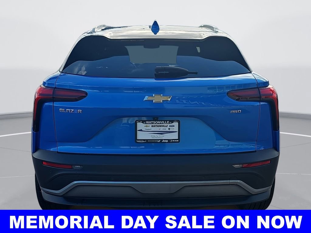 New 2024 Chevrolet Blazer EV LT AWD/4WD image 4