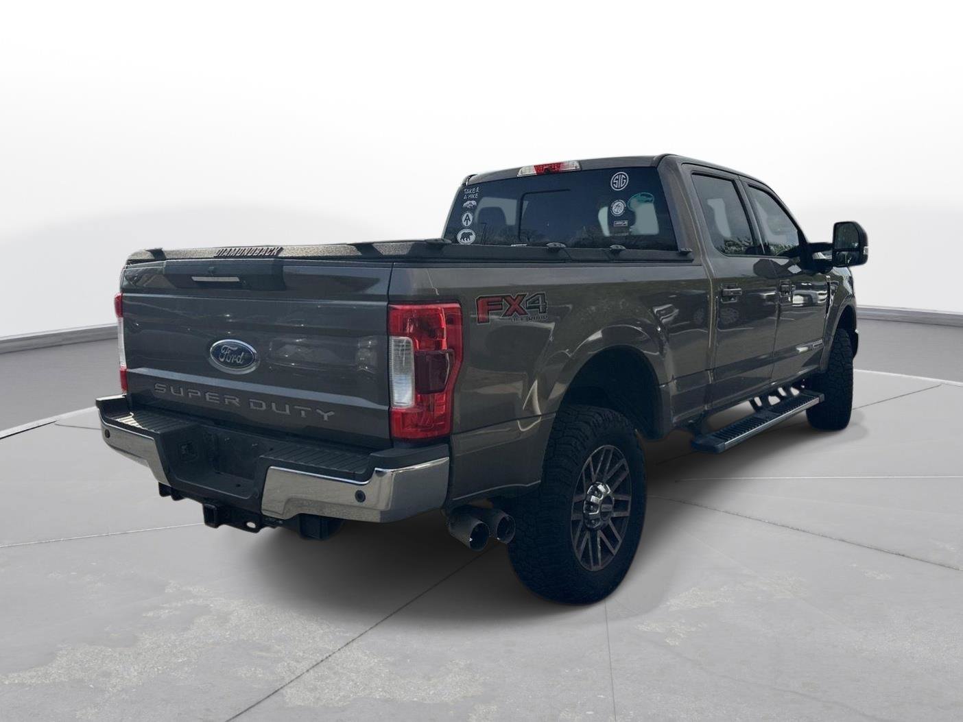 Used 2019 Ford F250 Lariat w/ Lariat Ultimate Package image 6
