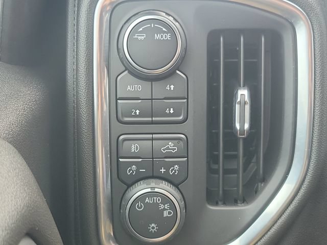 Used 2020 Chevrolet Silverado 1500 RST AWD/4WD image 28