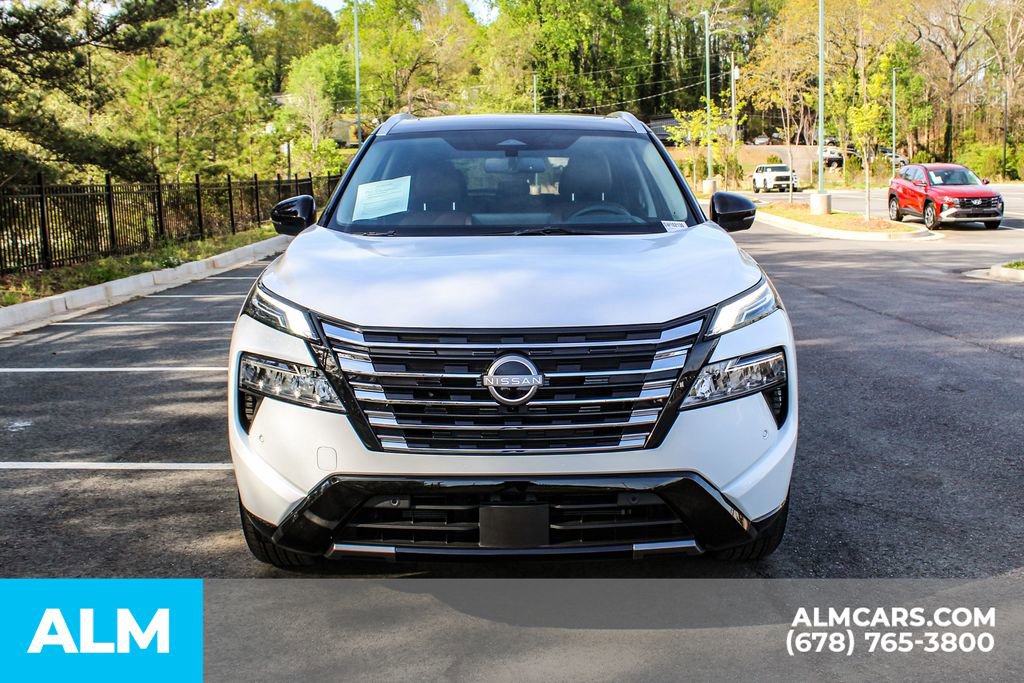 Used 2025 Nissan Rogue Platinum w/ Platinum Premium Package FWD image 10