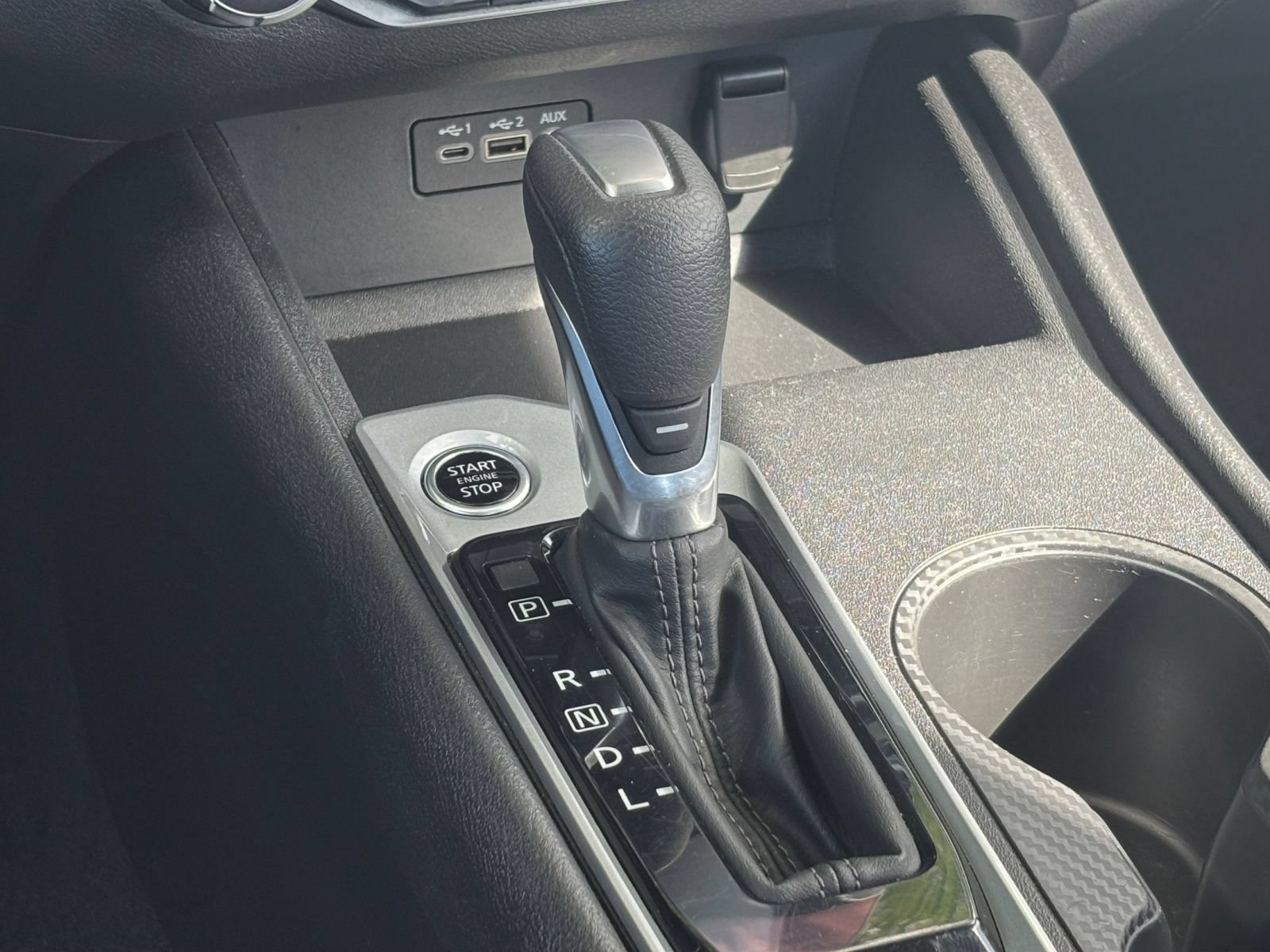 Used 2025 Nissan Altima 2.5 SV FWD image 39