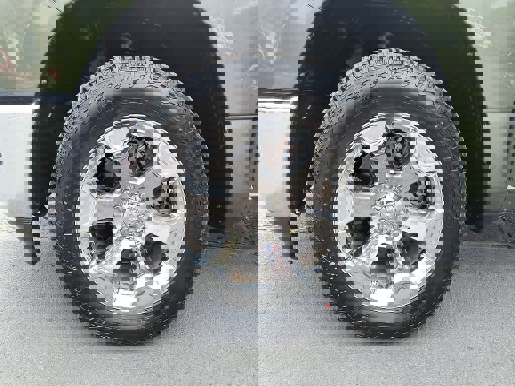 Used 2021 RAM 1500 Big Horn image 10