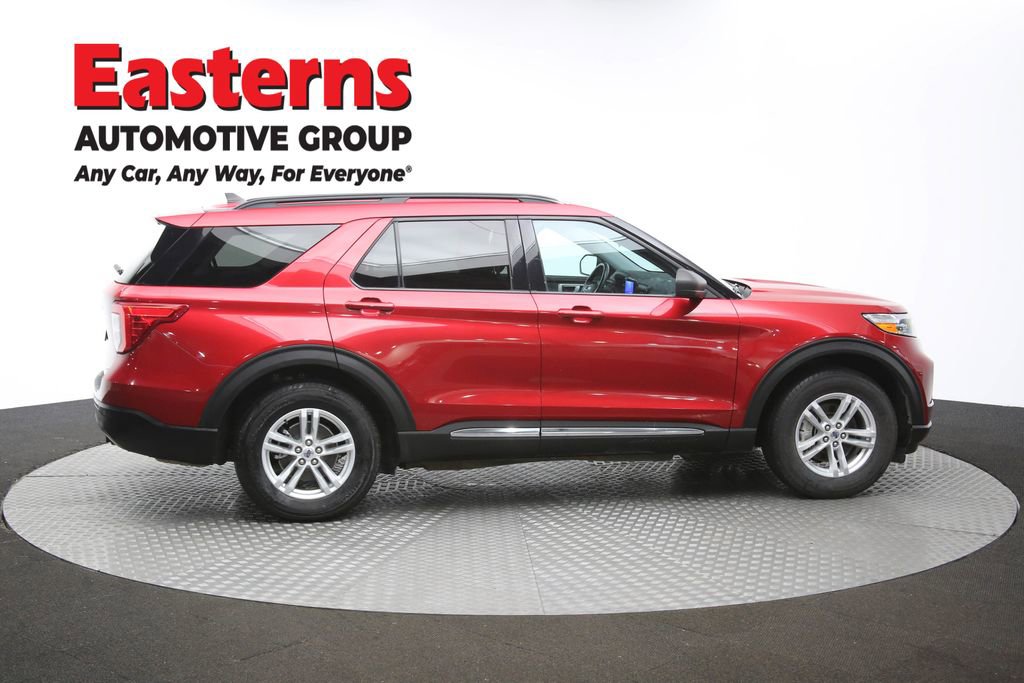 Used 2021 Ford Explorer XLT image 44