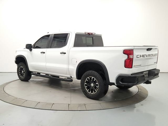 Used 2023 Chevrolet Silverado 1500 ZR2 w/ Technology Package AWD/4WD image 5