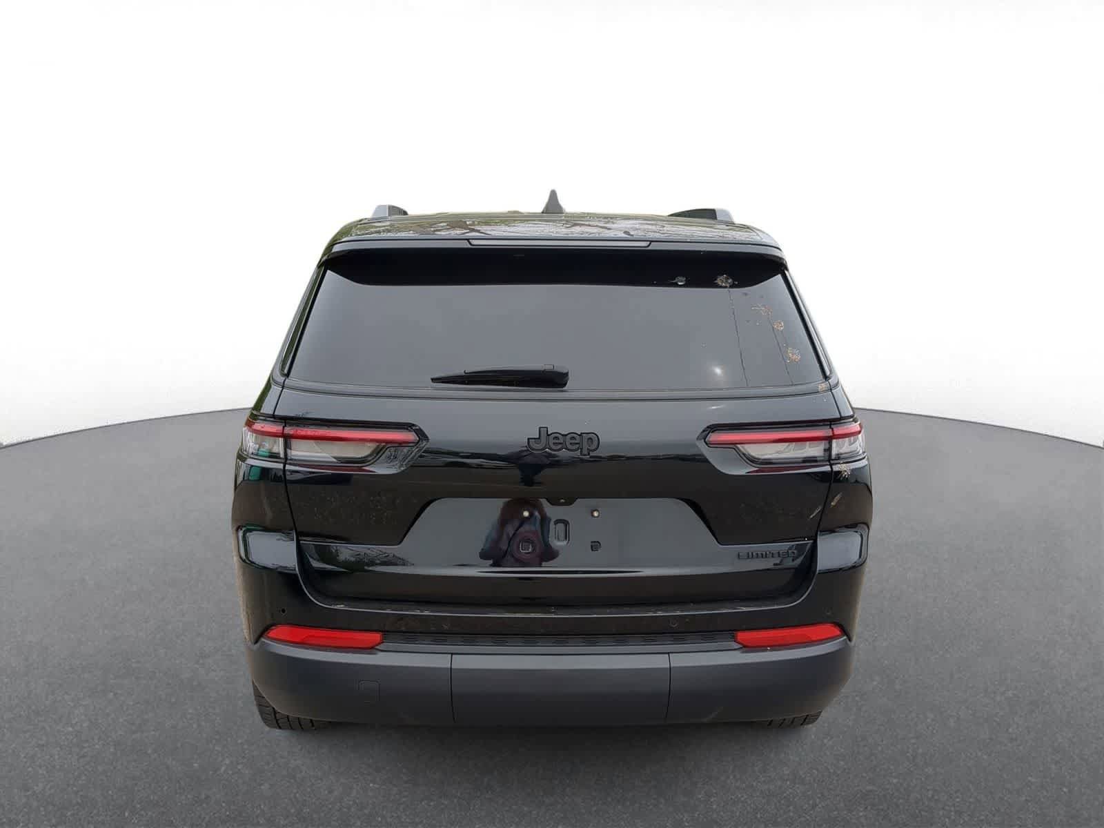 Certified 2023 Jeep Grand Cherokee L Limited AWD/4WD image 7