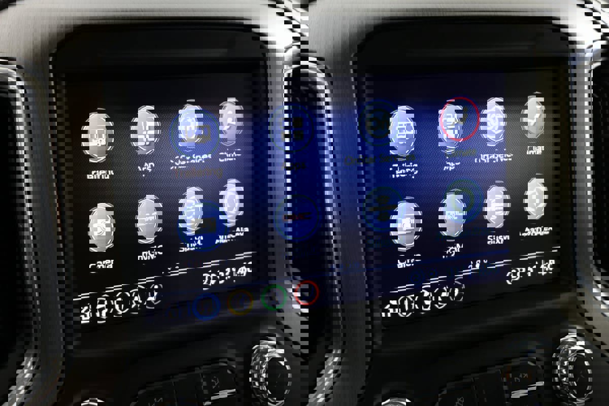 Used 2022 GMC Sierra 3500 Denali image 50