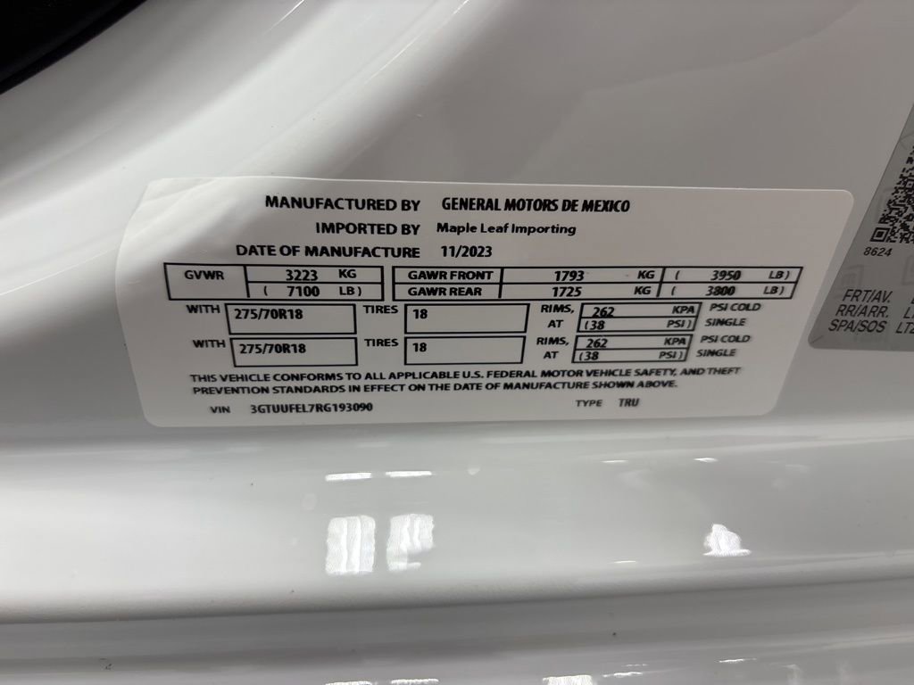 Used 2024 GMC Sierra 1500 AT4X w/ AT4X AEV Edition AWD/4WD image 30
