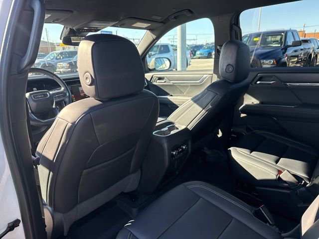 Used 2024 GMC Acadia Elevation w/ Luxury Package image 15