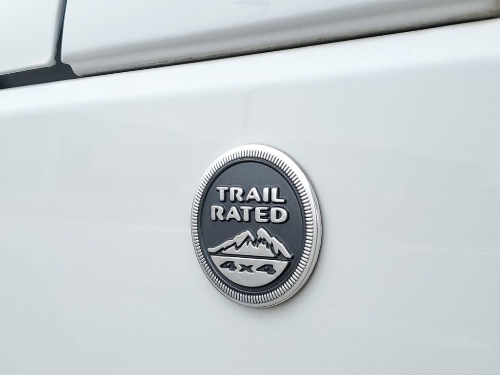 Used 2017 Jeep Wrangler Unlimited Sport w/ Connectivity Group image 8