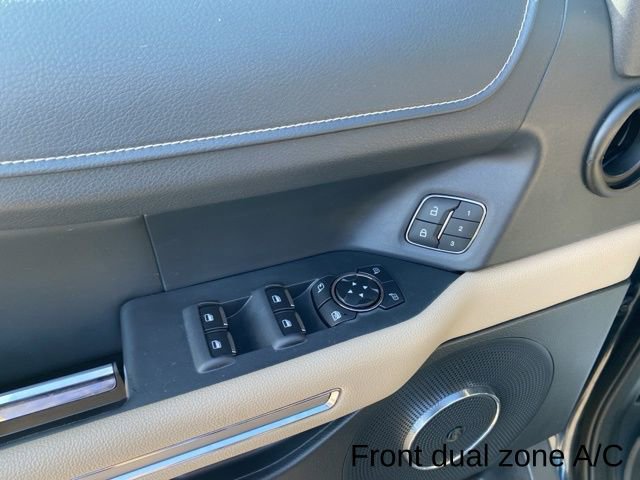 Used 2022 Ford Expedition Max Limited image 26