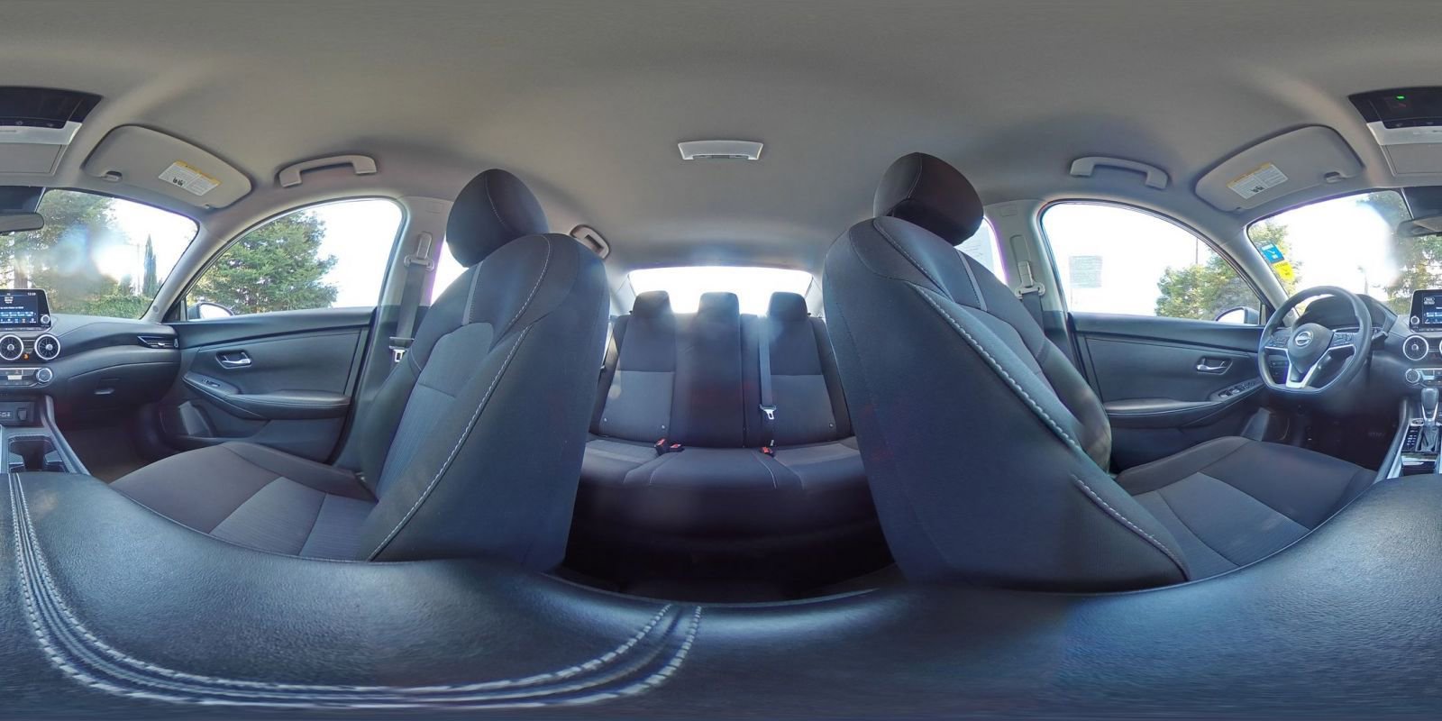 Used 2025 Nissan Sentra SV FWD image 41