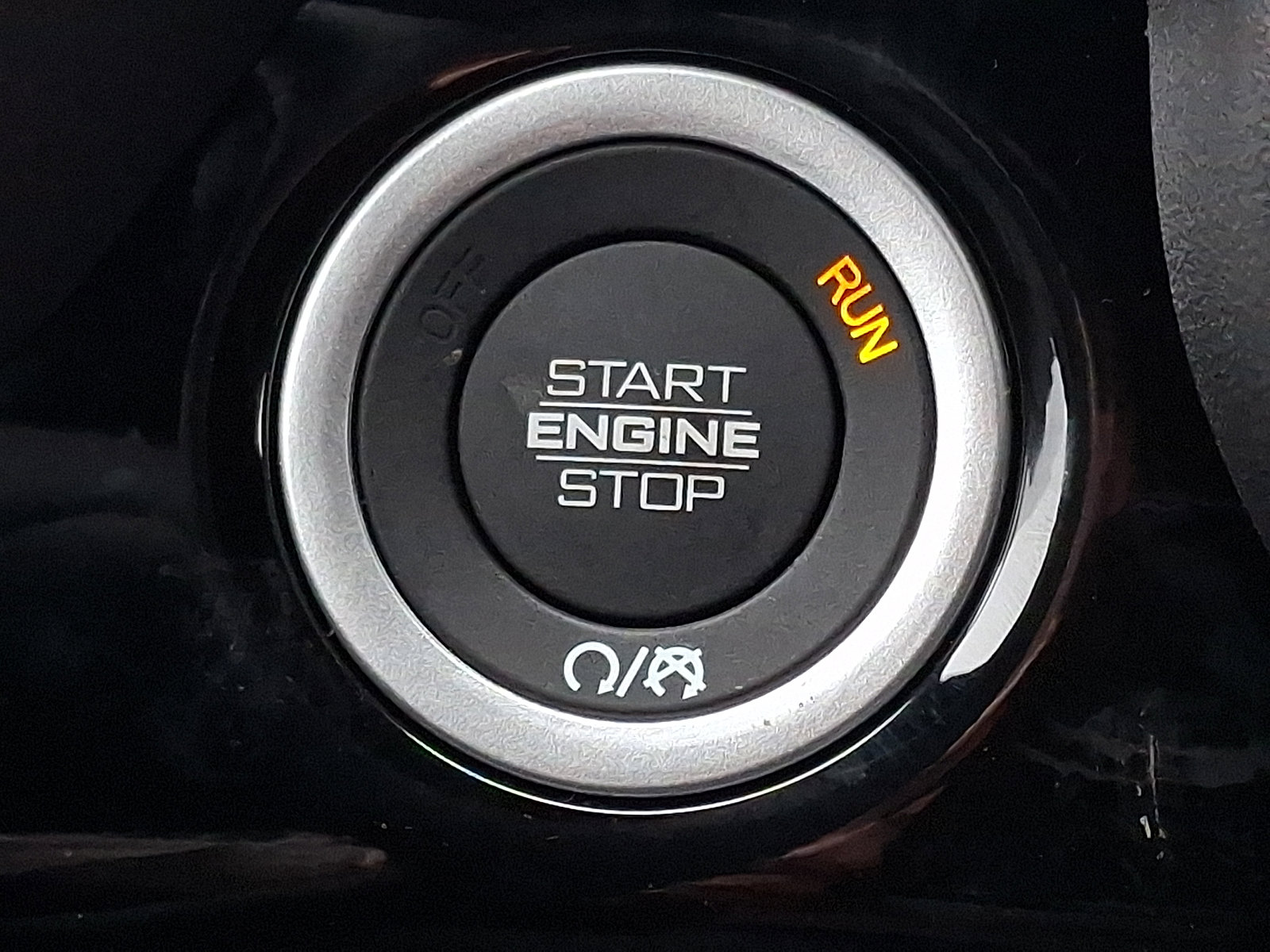 New 2026 RAM 1500 Laramie w/ Night Edition image 15