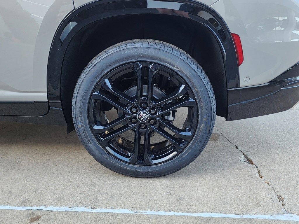 New 2026 Buick Enclave Sport Touring w/ Super Cruise Package image 58