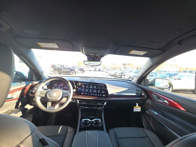 New 2026 Chevrolet Traverse Z71 w/ Enhanced Driving Package image 12