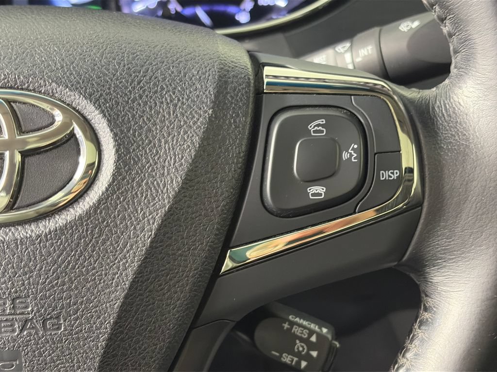 Used 2014 Toyota Avalon XLE Touring FWD image 18