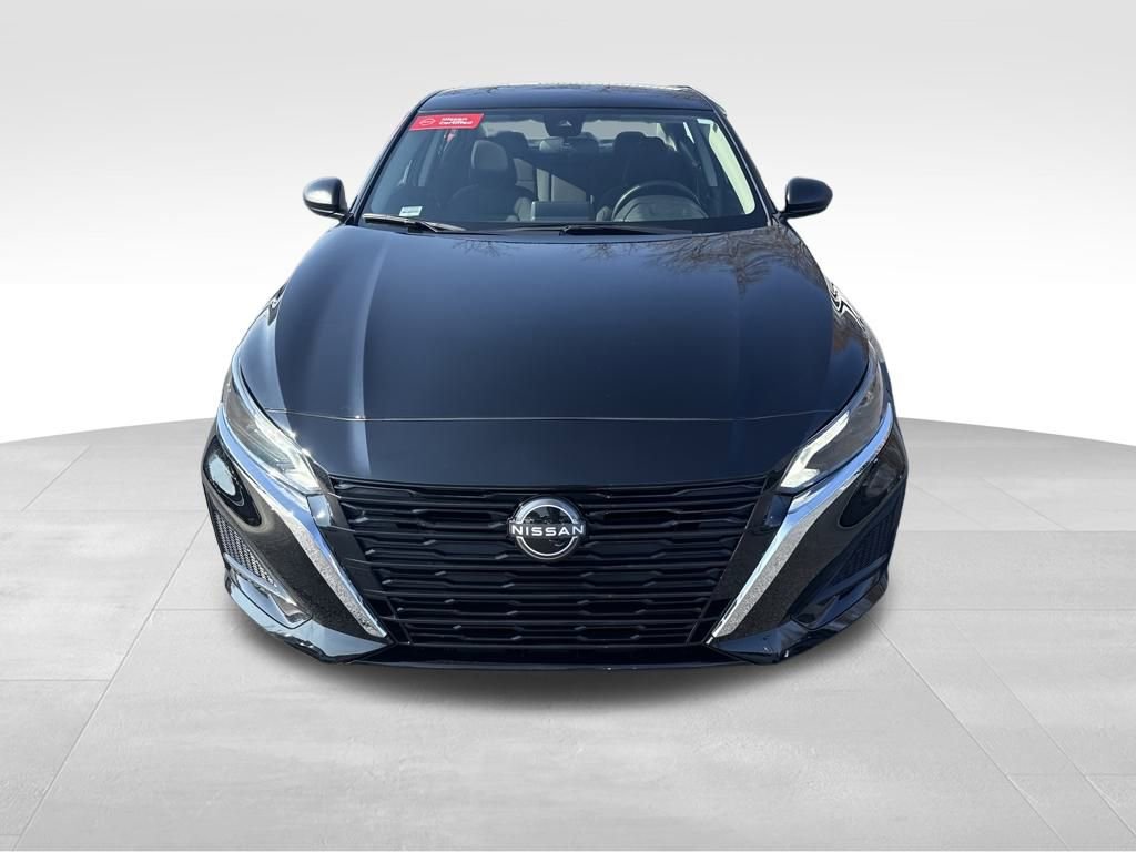 Used 2025 Nissan Altima 2.5 S image 9