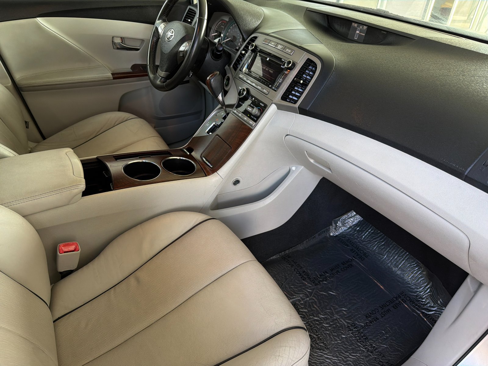 Used 2010 Toyota Venza FWD image 15