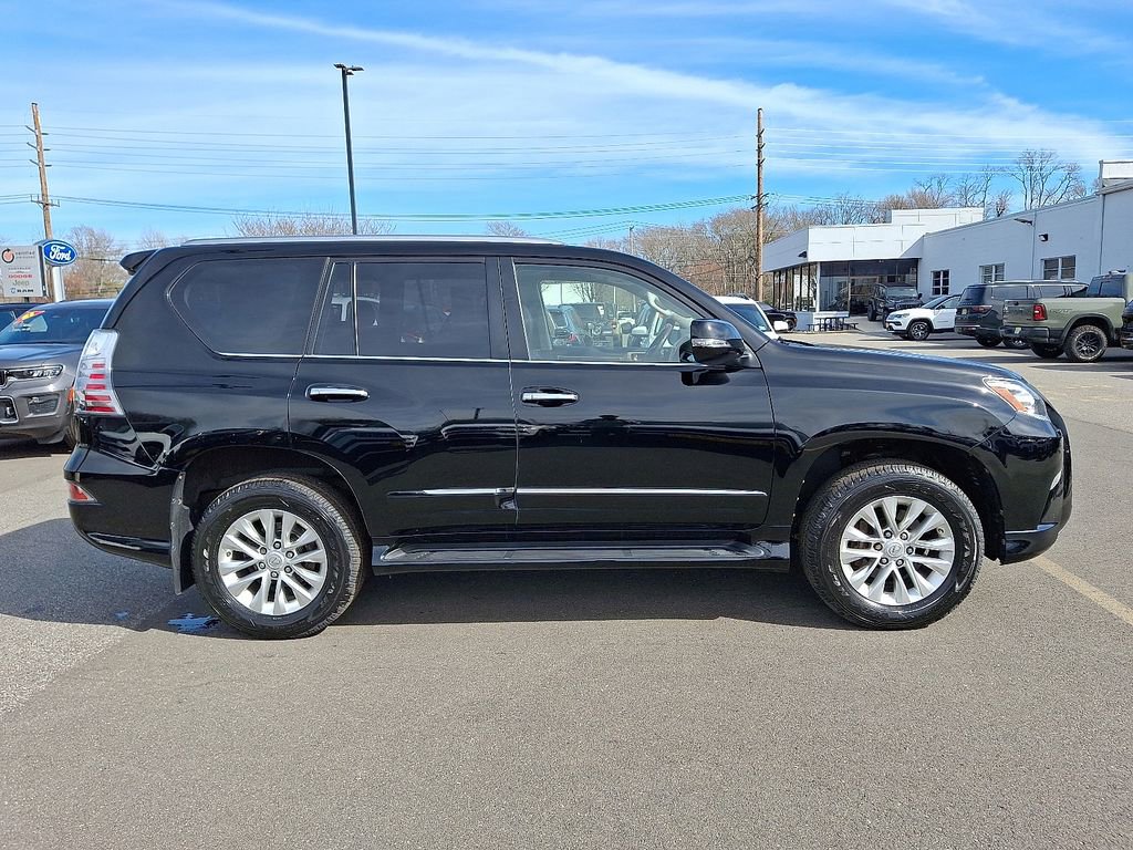 Used 2019 Lexus GX 460 image 7