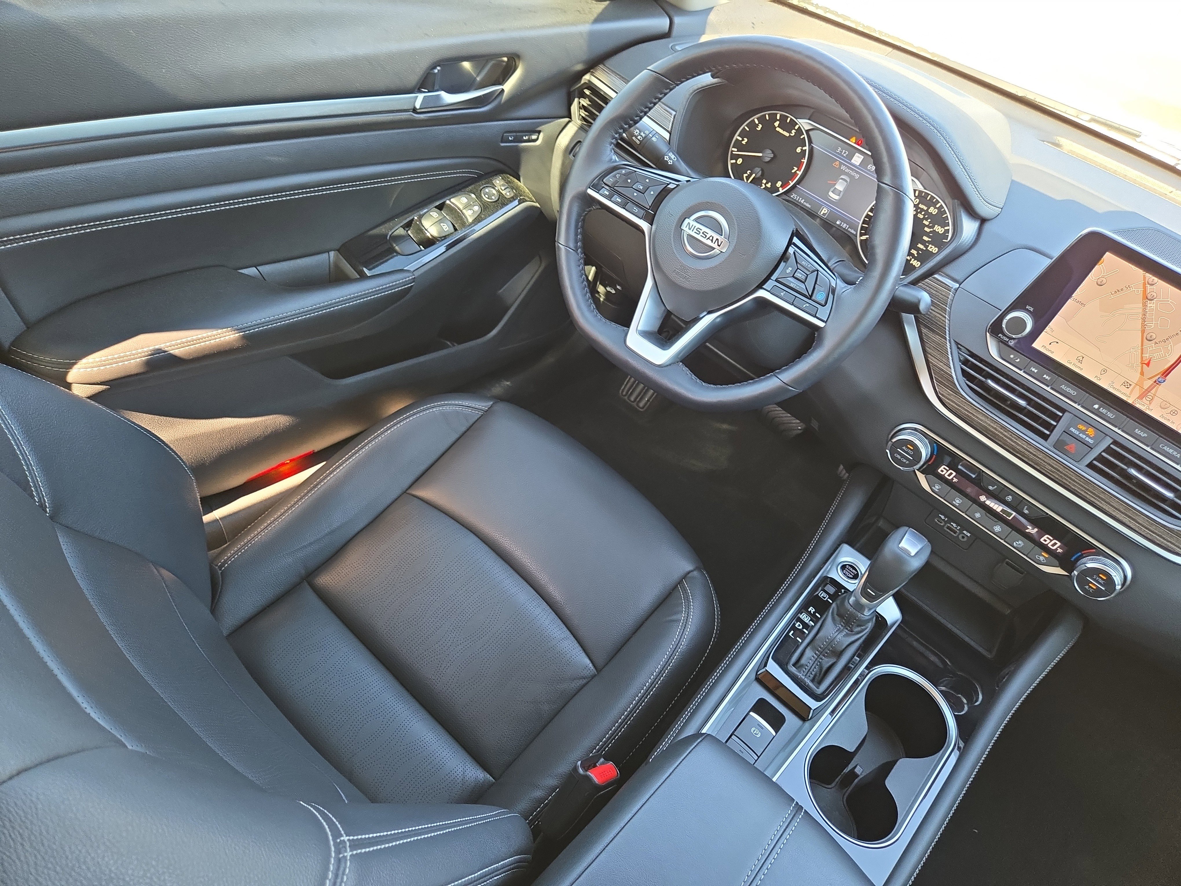 Used 2021 Nissan Altima 2.5 Platinum image 17