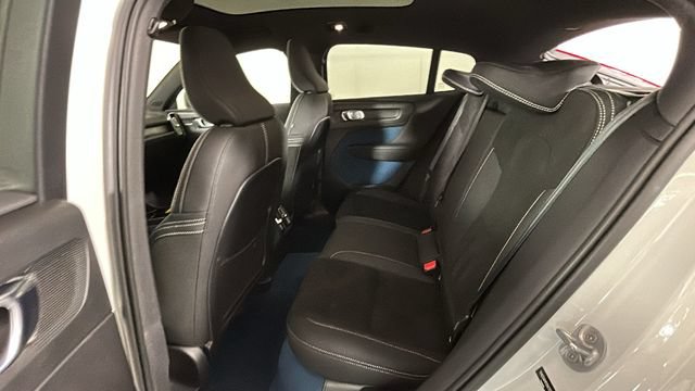 Used 2023 Volvo C40 P8 Recharge Ultimate AWD/4WD image 25