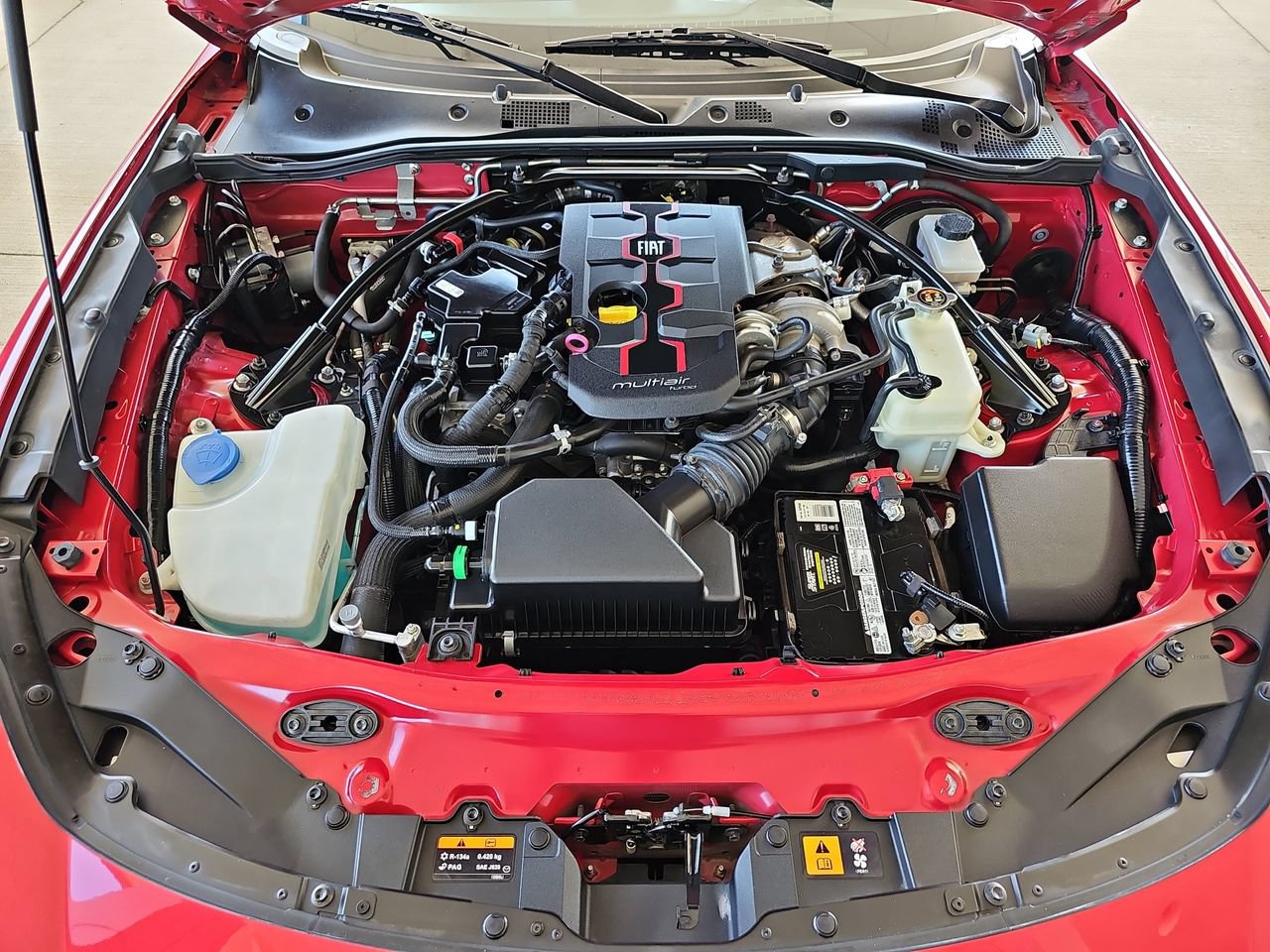 Used 2017 FIAT 124 Spider Abarth RWD image 33