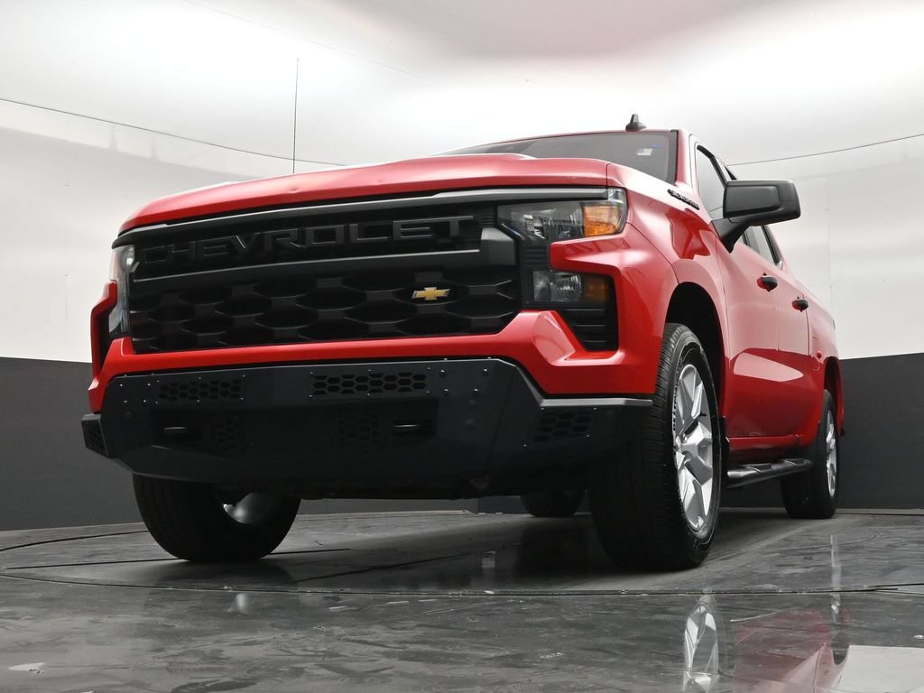Used 2022 Chevrolet Silverado 1500 Custom w/ LPO, Dark Essentials Package RWD image 27