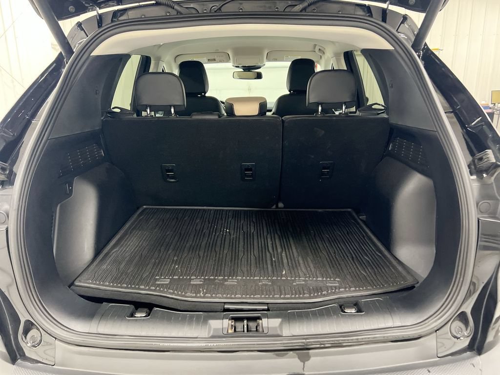 Used 2022 Ford Escape Titanium AWD/4WD image 24