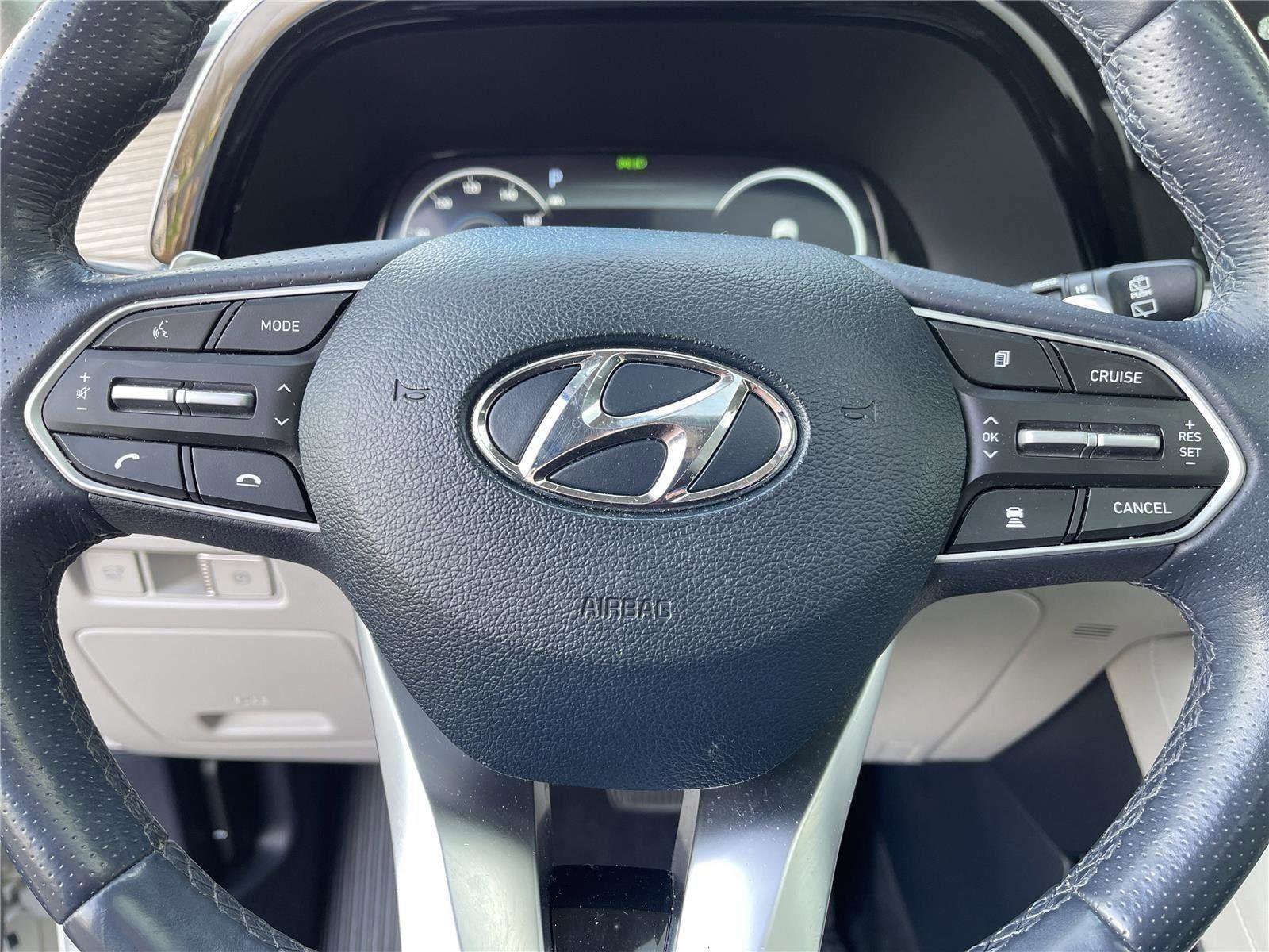 Used 2022 Hyundai Palisade Calligraphy w/ Winter Package image 23