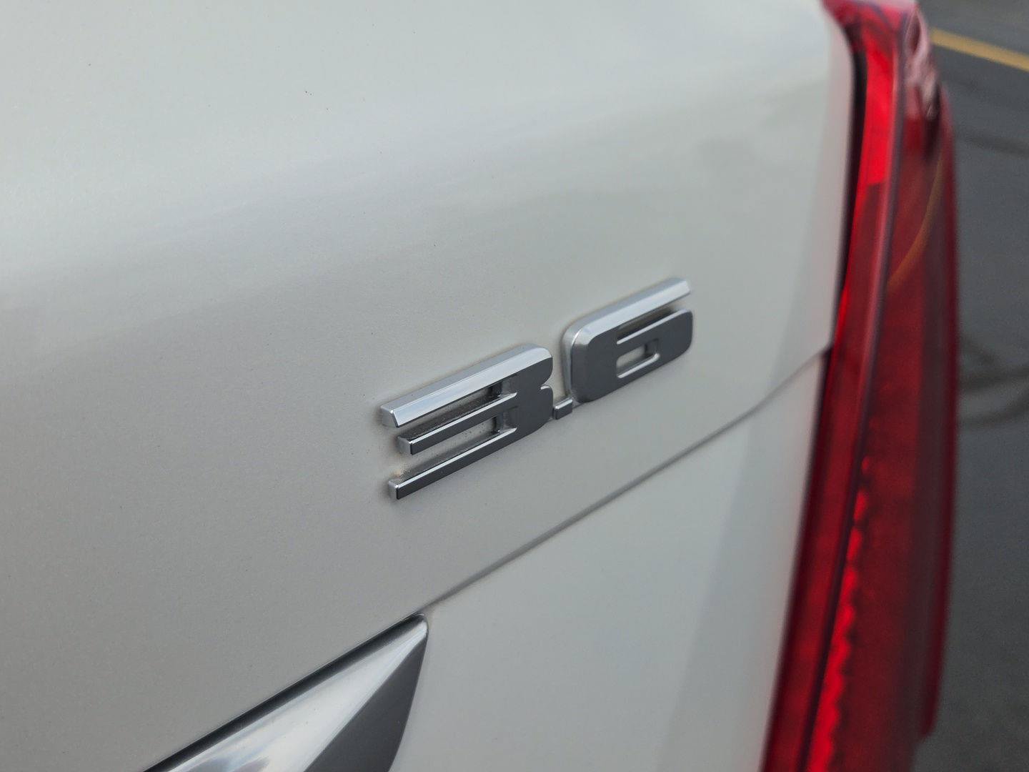 Used 2019 Cadillac XT5 Platinum AWD/4WD image 4
