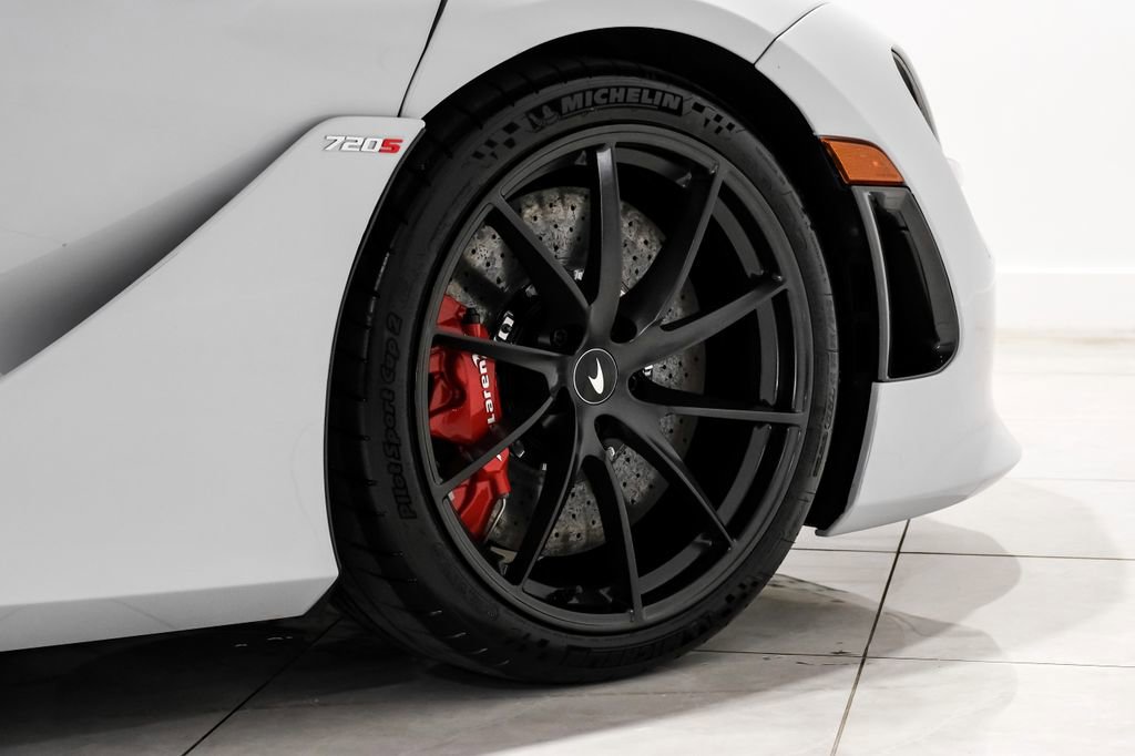 Used 2020 McLaren 720S Performance RWD image 54
