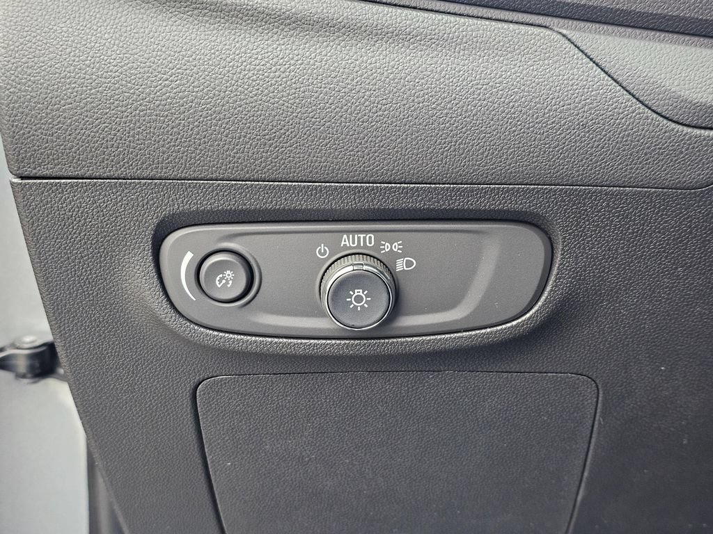 New 2026 Buick Encore GX Preferred AWD/4WD image 23