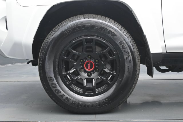 Used 2024 Toyota 4Runner TRD Off-Road Premium w/ TRD Black Wheel Package (TMS) AWD/4WD image 24
