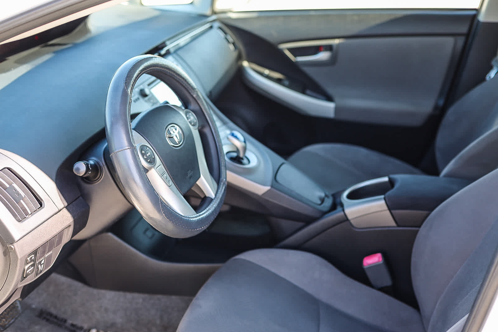 Used 2012 Toyota Prius Two FWD image 17