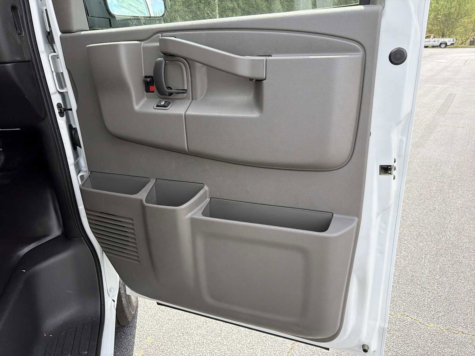 New 2025 GMC Savana 2500 w/ Driver Convenience Package image 11