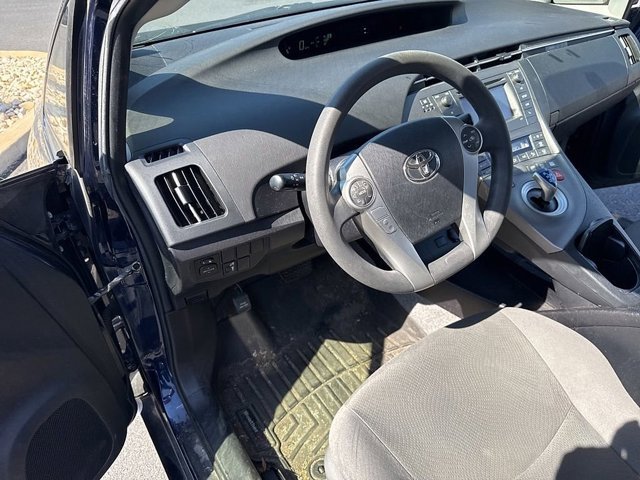 Used 2013 Toyota Prius Two FWD image 9