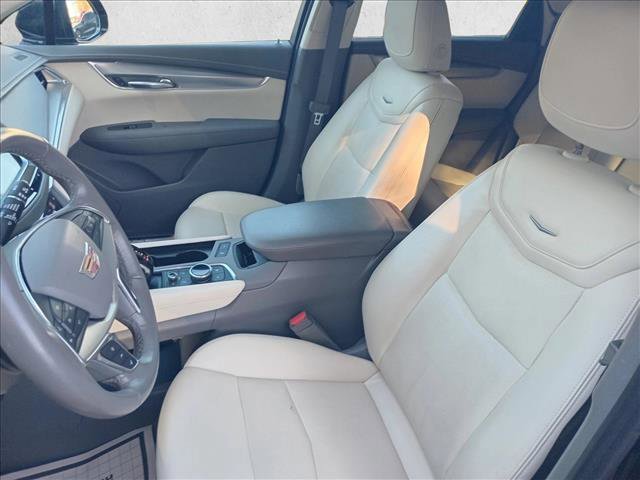 Used 2021 Cadillac XT5 Premium Luxury w/ LPO, Floor Liner Package image 15