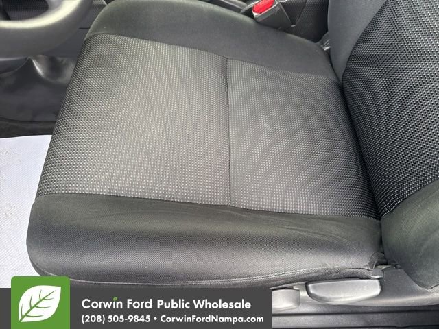 Used 2012 Toyota FJ Cruiser 4WD image 25