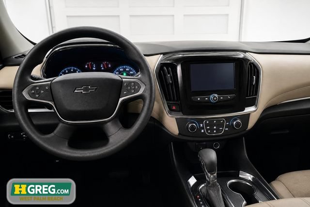 Used 2023 Chevrolet Traverse LS w/ Midnight/Sport Edition FWD image 15
