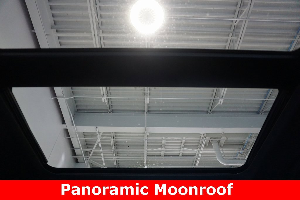 Used 2020 Ford Explorer ST w/ Premium Technology Package image 10