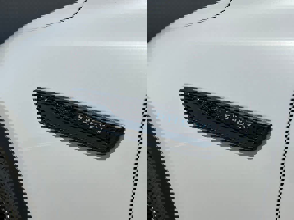 Used 2025 MAZDA CX-90 Plug-In Hybrid w/Premium Sport image 11