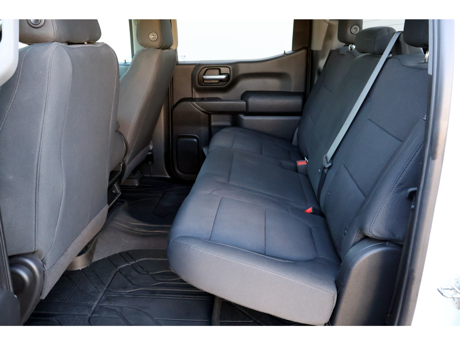Used 2020 Chevrolet Silverado 1500 Custom w/ Custom Value Package RWD image 19