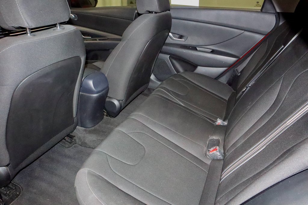 Used 2021 Hyundai Elantra SEL image 20