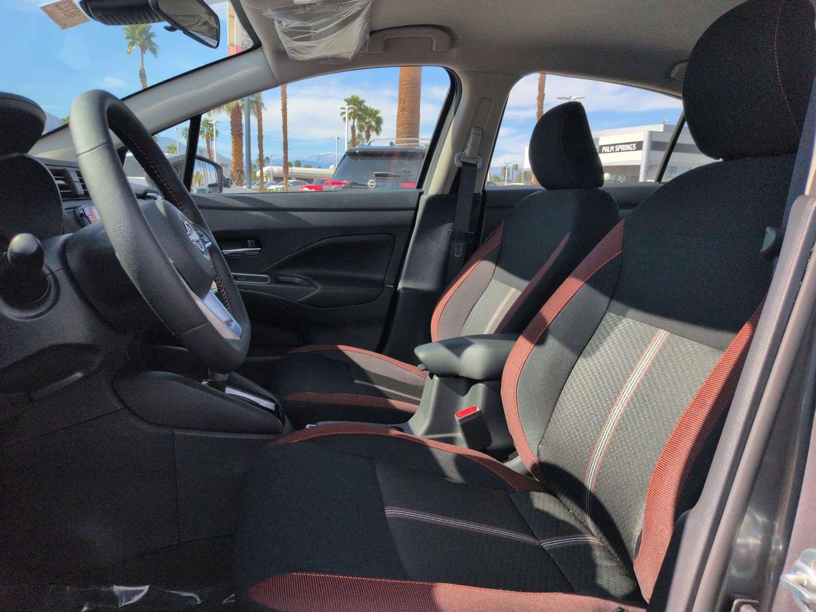 New 2025 Nissan Versa SR w/ Trunk Package image 11