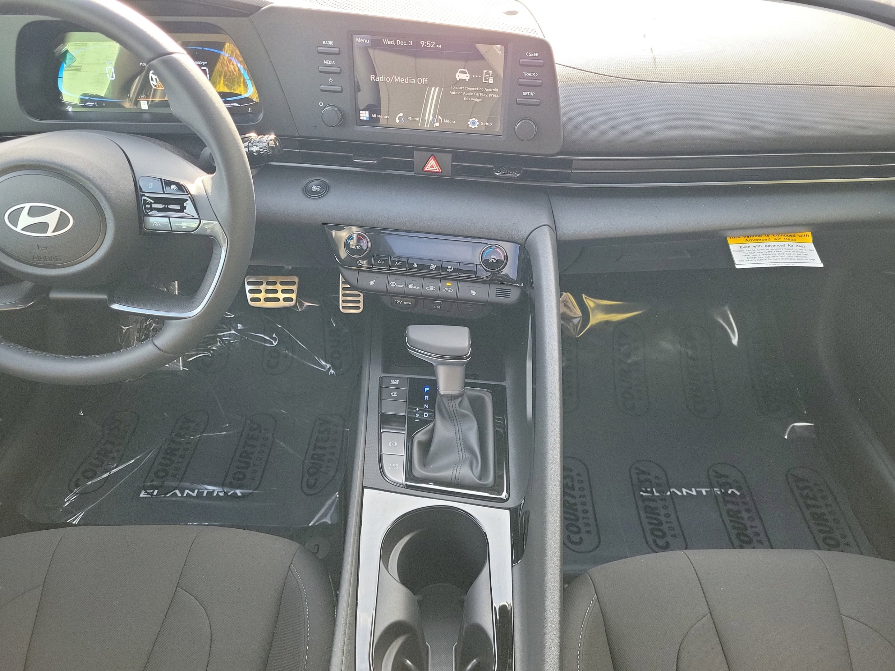 New 2026 Hyundai Elantra SEL Sport Premium FWD image 14