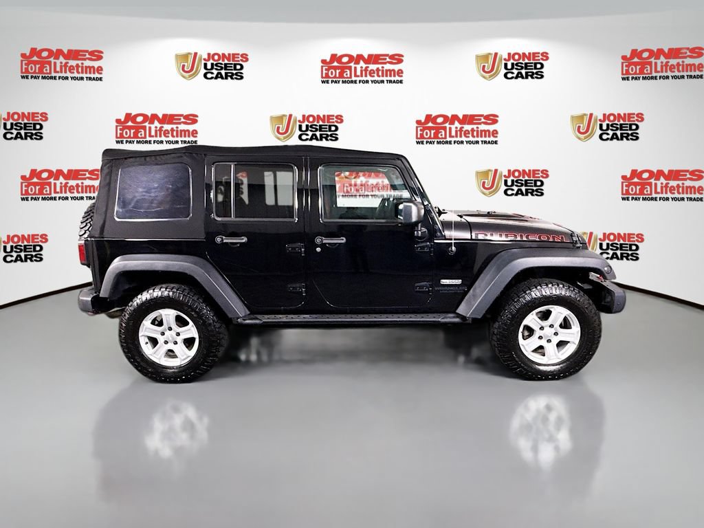 Used 2017 Jeep Wrangler Unlimited Rubicon AWD/4WD image 14