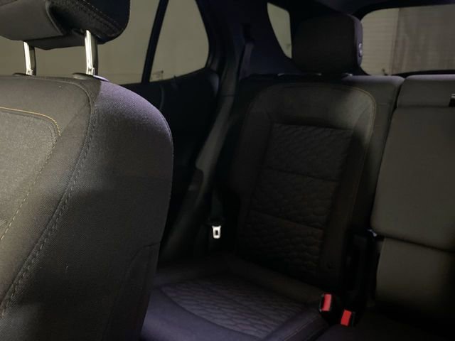 Used 2020 Chevrolet Equinox LT w/ Driver Convenience Package image 11