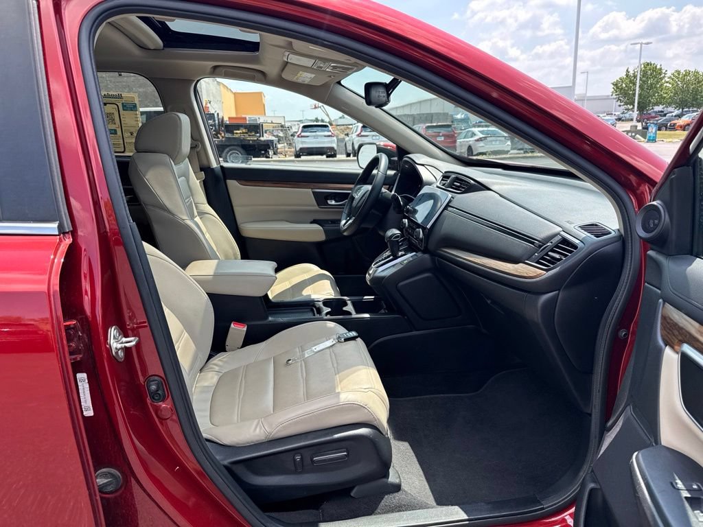 Used 2017 Honda CR-V Touring image 41