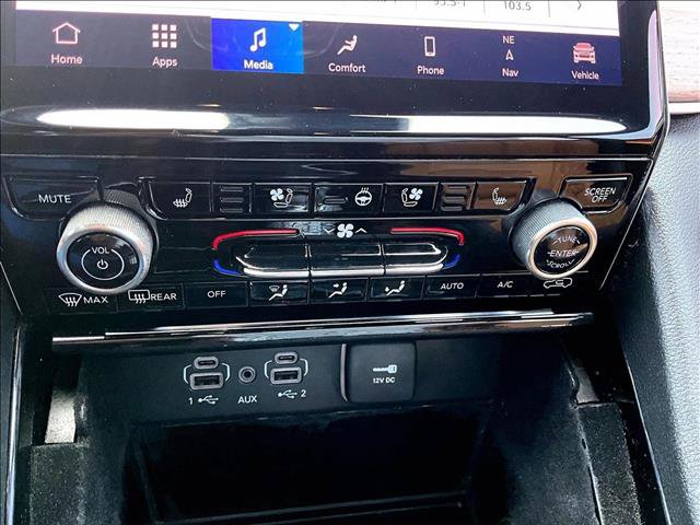 Used 2022 Jeep Grand Cherokee Summit RWD image 24