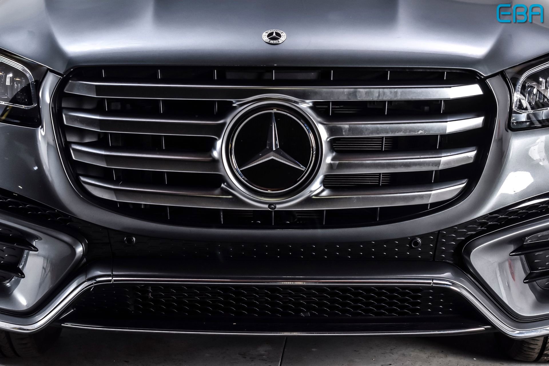 Used 2025 Mercedes-Benz GLS 450 4MATIC image 9